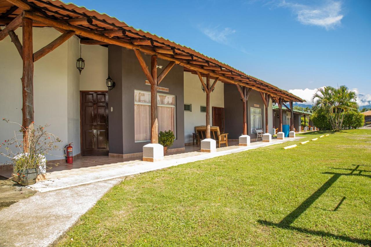 Hotel El Rancho Quepos Exterior foto