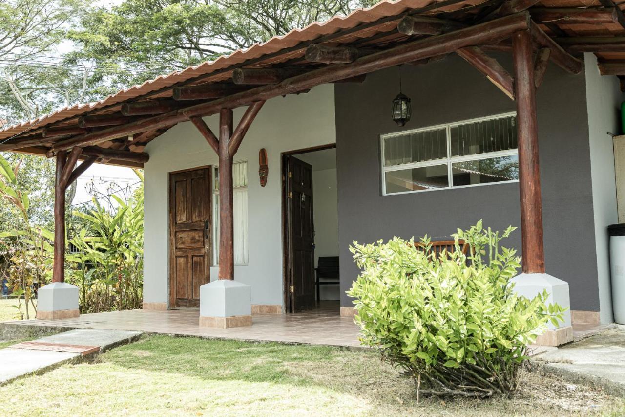 Hotel El Rancho Quepos Exterior foto